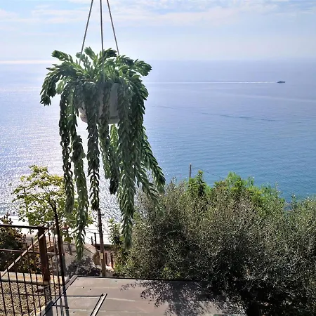 Apartamento La Terrazza Sul Mare Casa Vacanze Imperia